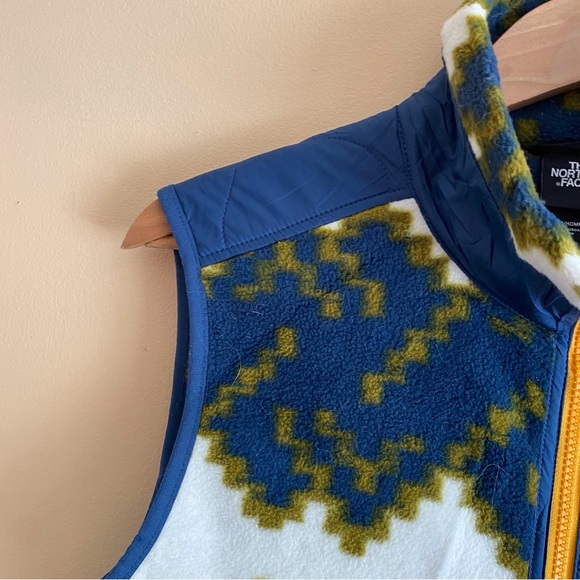 The North Face Royal Arch Fleece Vest Men Small Shady Blue Mountain Geo Print - Picture 4 of 15